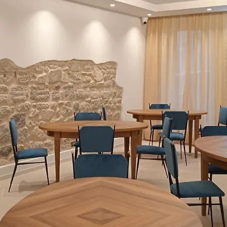 Hotel Valle Del Fiora 3*