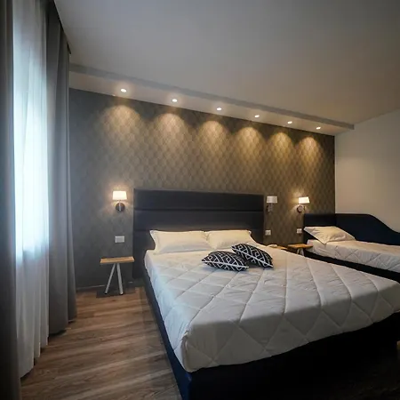 Valle Del Fiora Hotel 3*