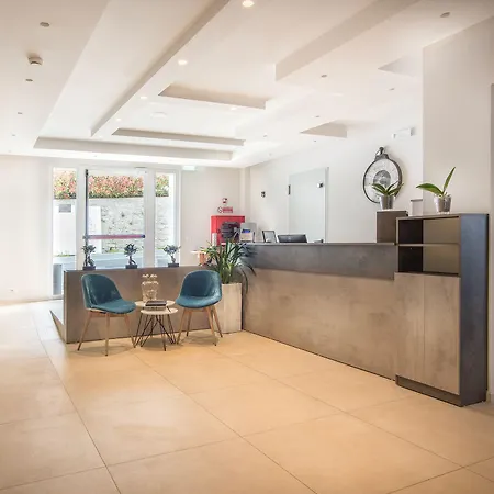 Valle Del Fiora Hotel 3*