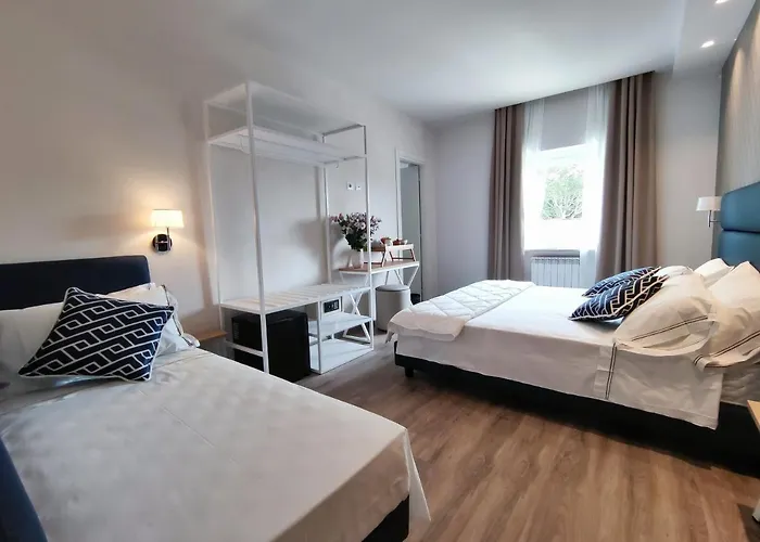 Valle Del Fiora 3* سانتا فيورا