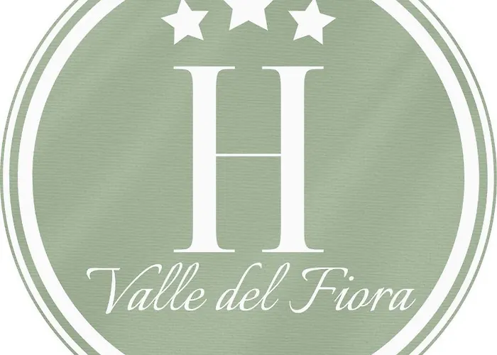 Valle Del Fiora سانتا فيورا