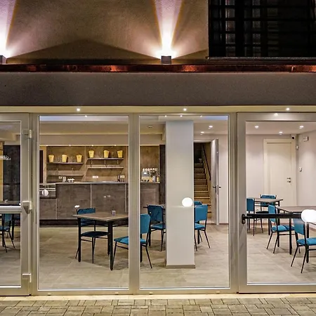 Hotel Valle Del Fiora 3*